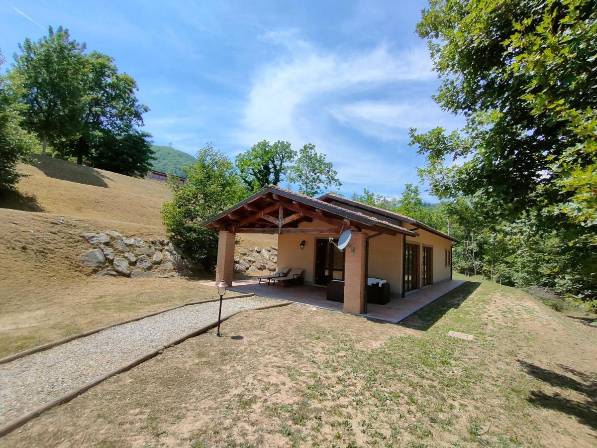 Agriturismo Borgo Biaia Camporgiano Eksteriør billede