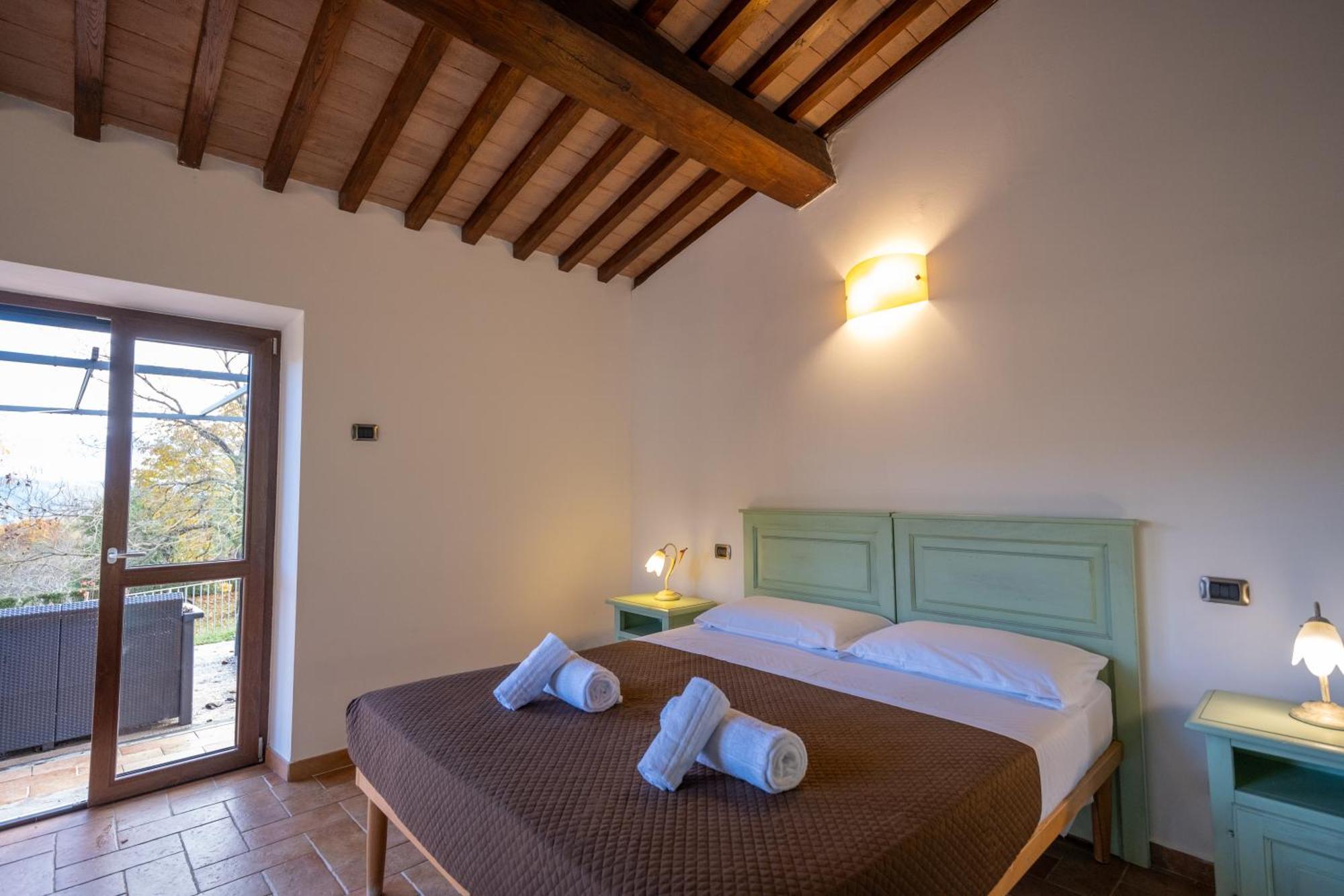 Agriturismo Borgo Biaia Camporgiano Eksteriør billede