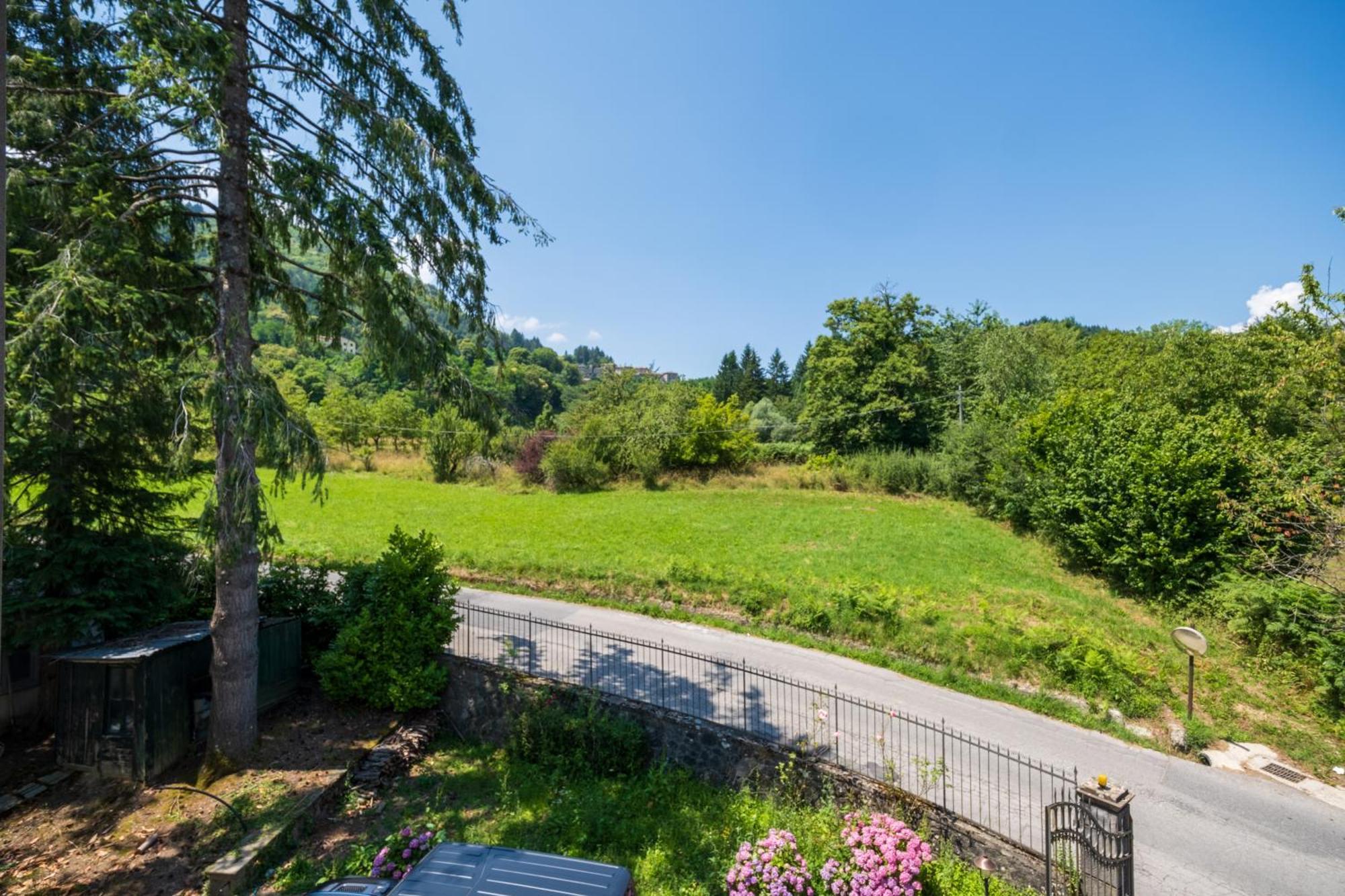 Agriturismo Borgo Biaia Camporgiano Eksteriør billede